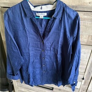 Tommy Bahama Ladie’s Blue Shirt